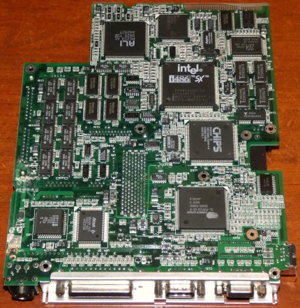 486er Laptop Mainboard, Intel i486 SX 33 MHz CPU KU80486SX-33 sSpec: SX849 1992, CHIPS F65530 B Hong Kong, ALI M1219 A1, Cirrus Logic CL-PD6720-QC-B Japan, Acer M5105 MHS 93M001A, DIAss Inc. UAQ300-QA Japan Phoenix Bios 1993